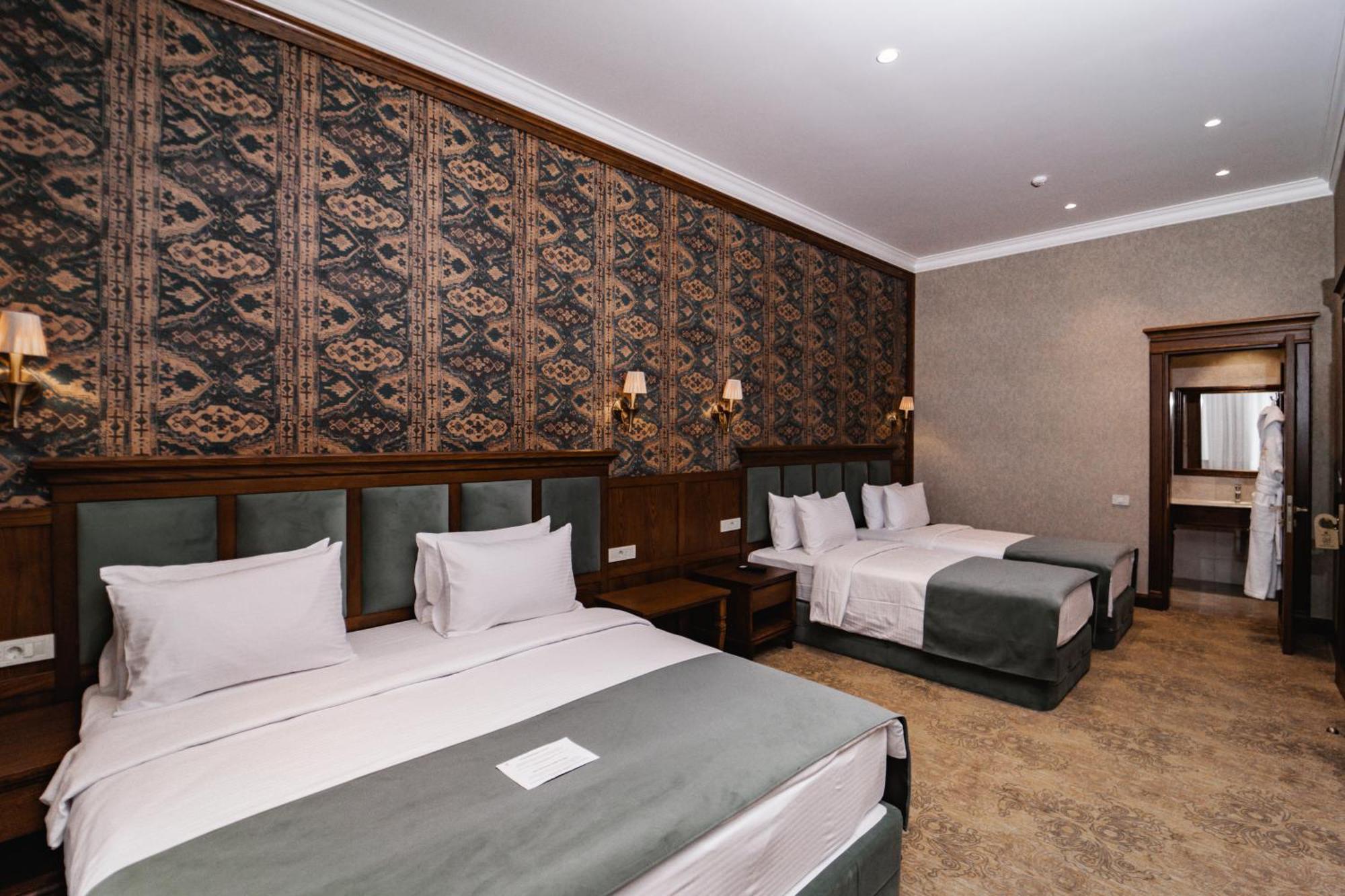 Midway Baku Hotel 외부 사진