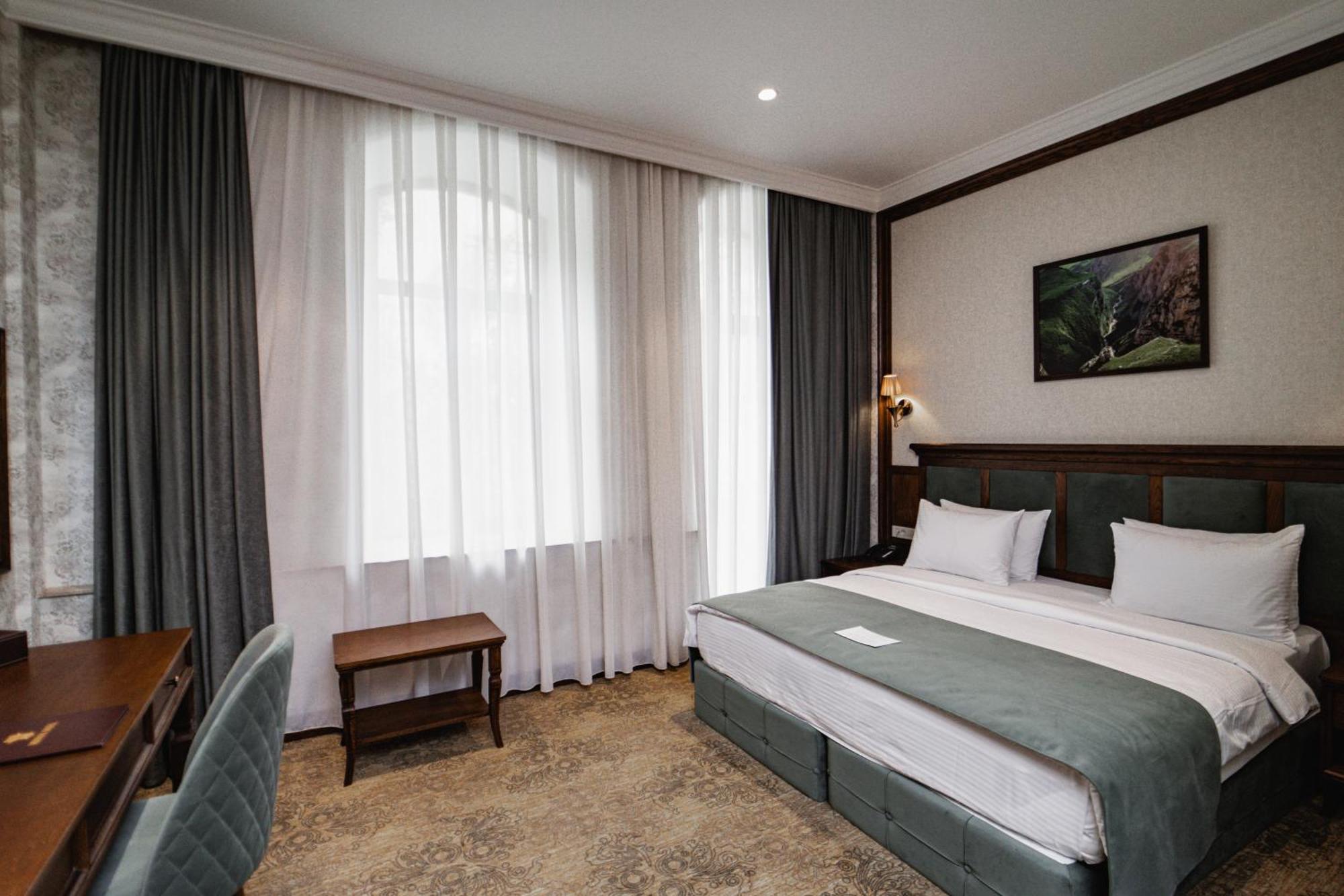 Midway Baku Hotel 외부 사진